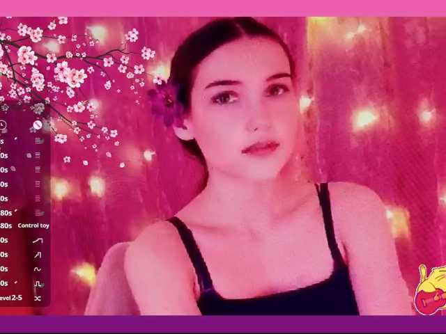 Karo1ina1 live cam on BongaCams