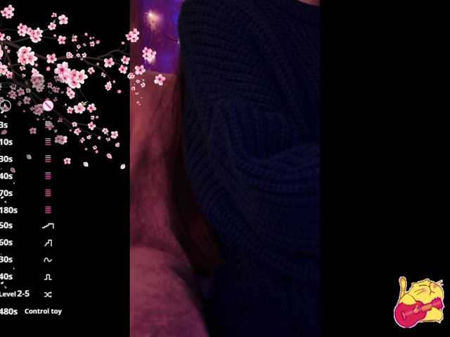 Karo1ina1 live cam on BongaCams