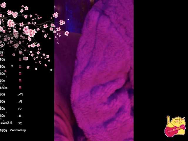 Karo1ina1 live cam on BongaCams