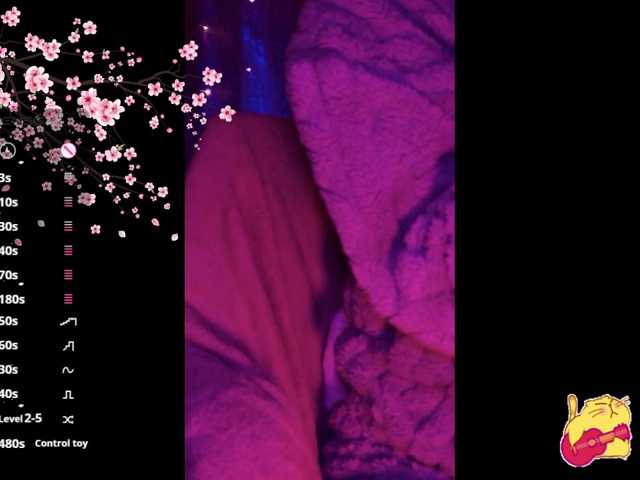 Karo1ina1 live cam on BongaCams