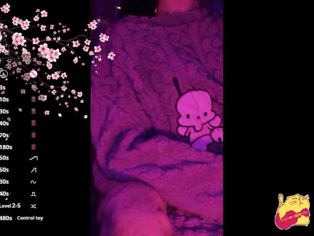 Karo1ina1 live cam on BongaCams