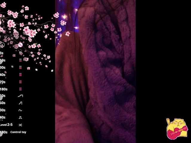 Karo1ina1 live cam on BongaCams