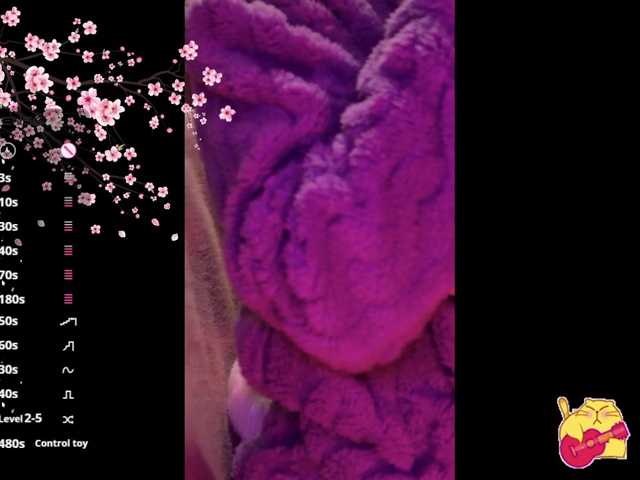 Karo1ina1 live cam on BongaCams