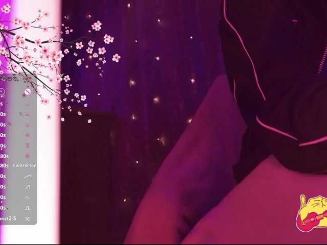 Karo1ina1 live cam on BongaCams