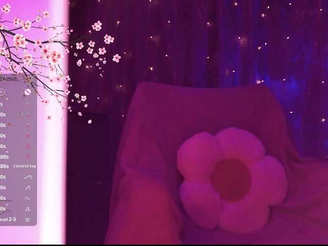 Karo1ina1 live cam on BongaCams