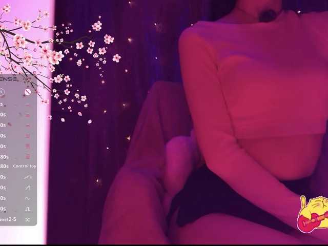 Karo1ina1 live cam on BongaCams