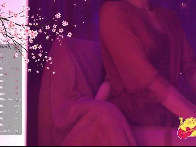 Karo1ina1 live cam on BongaCams