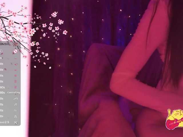 Karo1ina1 live cam on BongaCams