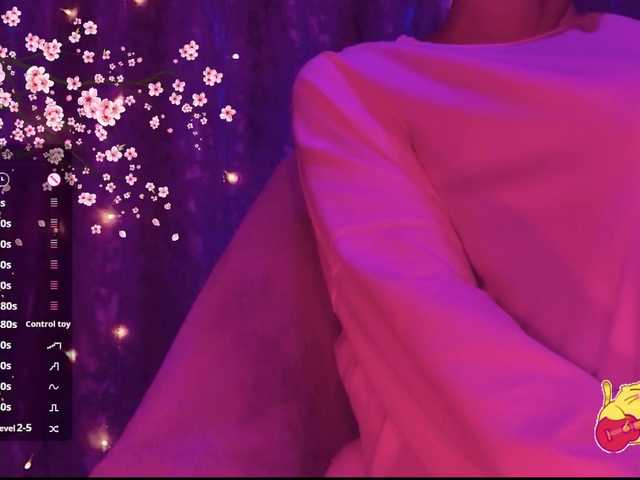 Karo1ina1 live cam on BongaCams