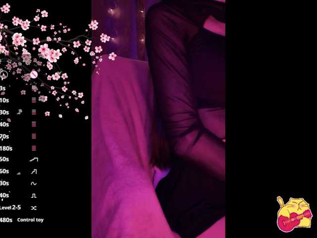 Karo1ina1 live cam on BongaCams