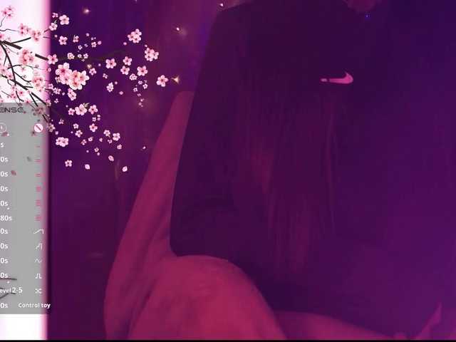Karo1ina1 live cam on BongaCams