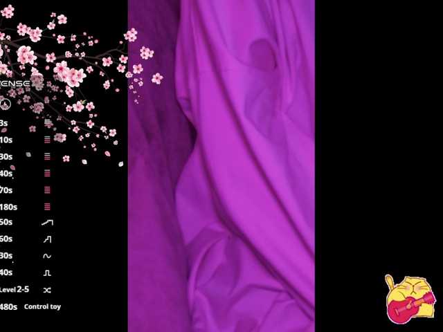 Karo1ina1 live cam on BongaCams