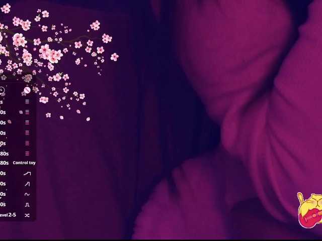 Karo1ina1 live cam on BongaCams