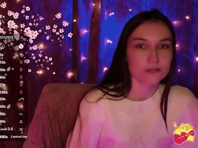 Karo1ina1 live cam on BongaCams
