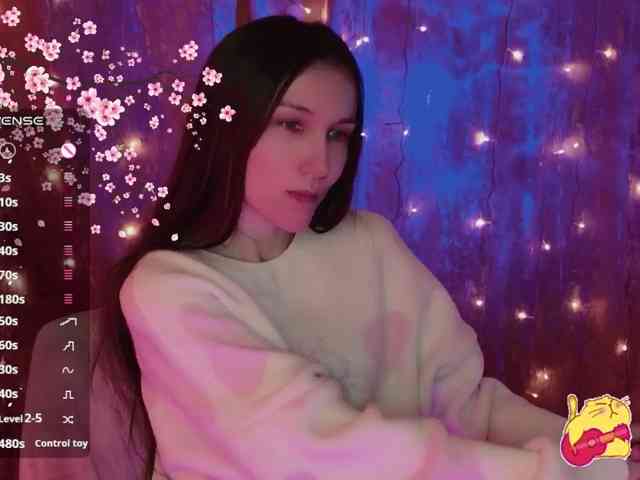 Model: Taliswoman
