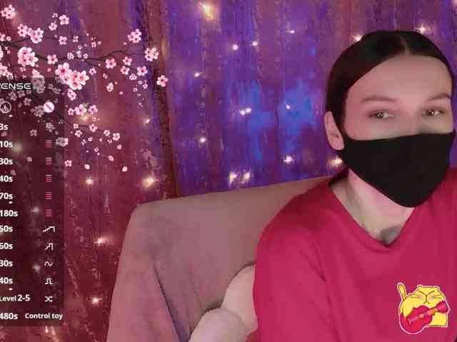 Model: Taliswoman