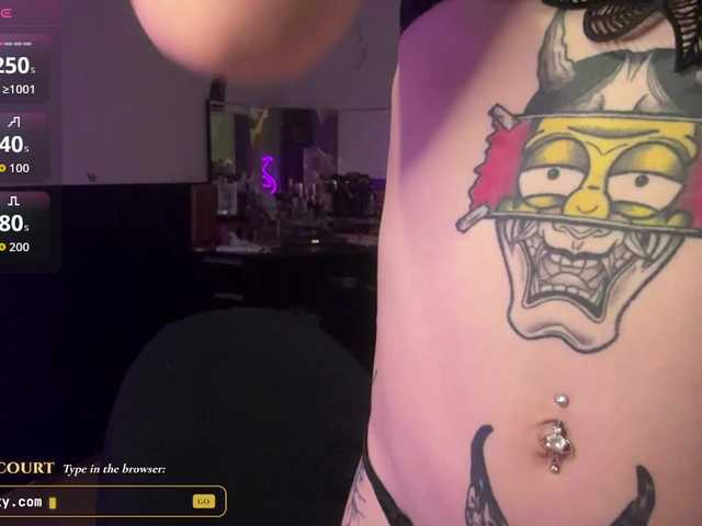 queenpinky live cam on BongaCams