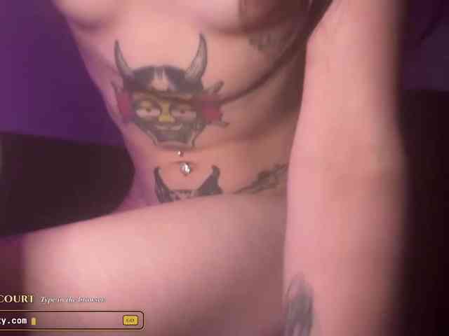 queenpinky webcam