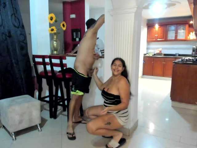 theroomies-secrets live cam on BongaCams