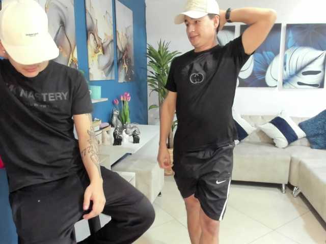 theroomies-secrets live cam on BongaCams