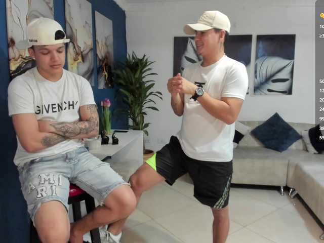 theroomies-secrets live cam on BongaCams
