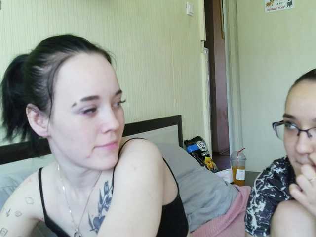 Live трансляция HotsCouple - slutnetki.online