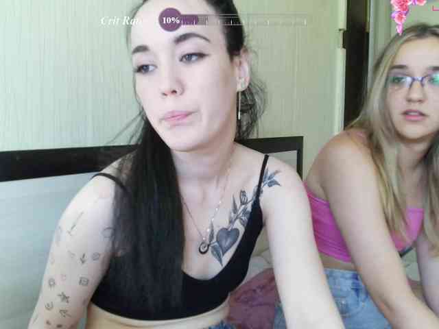 HotsCouple webcam