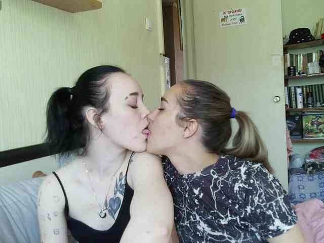 HotsCouple webcam