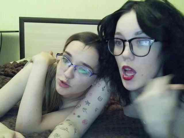 HotsCouple webcam