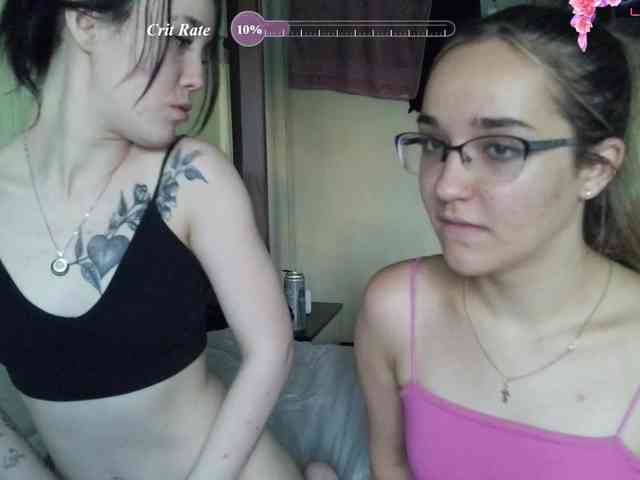 HotsCouple webcam