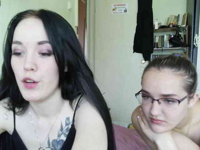 HotsCouple webcam