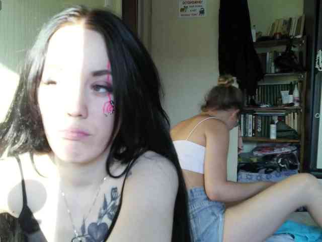 HotsCouple webcam