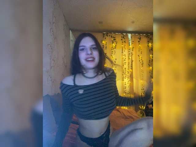 LinChikaaa live cam on BongaCams