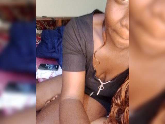 Prudence-3 live cam on BongaCams