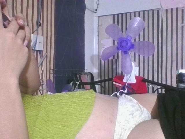 Jazzy1 live webcam show