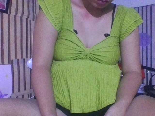 Jazzy1 live webcam show