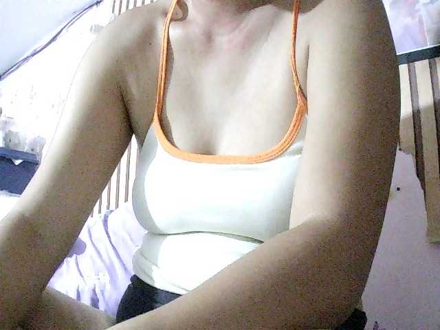 Jazzy1 live webcam show