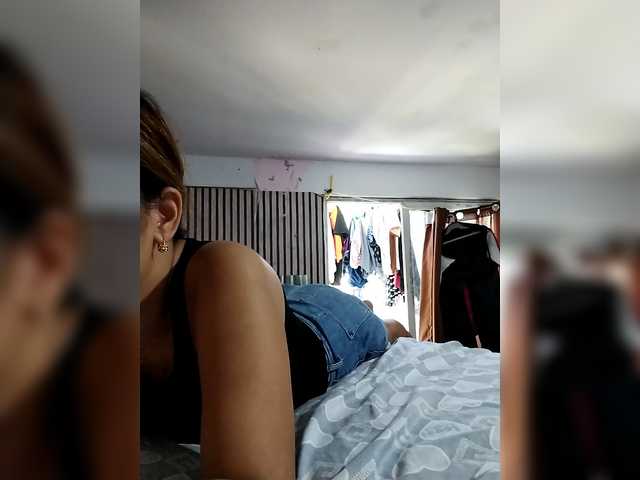 Jazzy1 live cam on BongaCams