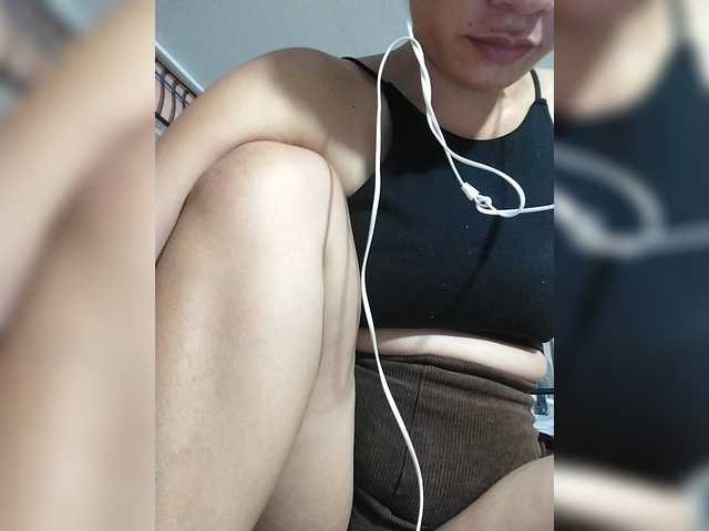 Jazzy1 live webcam show