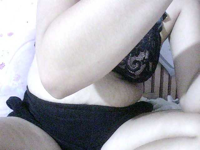 Jazzy1 live cam on BongaCams