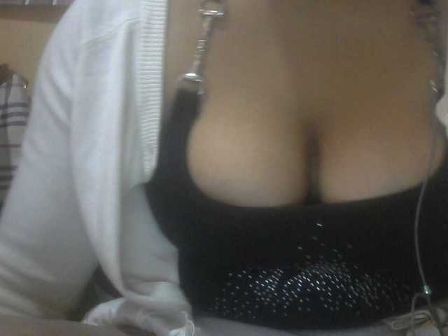 Janahhot live cam on BongaCams