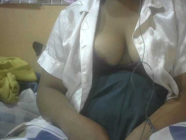 Janahhot live cam on BongaCams