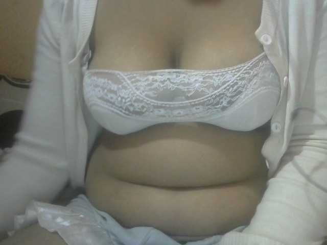 Janahhot live cam on BongaCams
