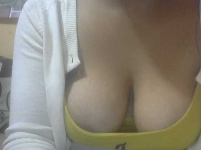 Janahhot live cam on BongaCams