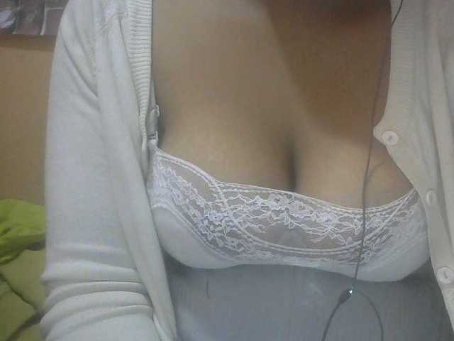 Janahhot live cam on BongaCams