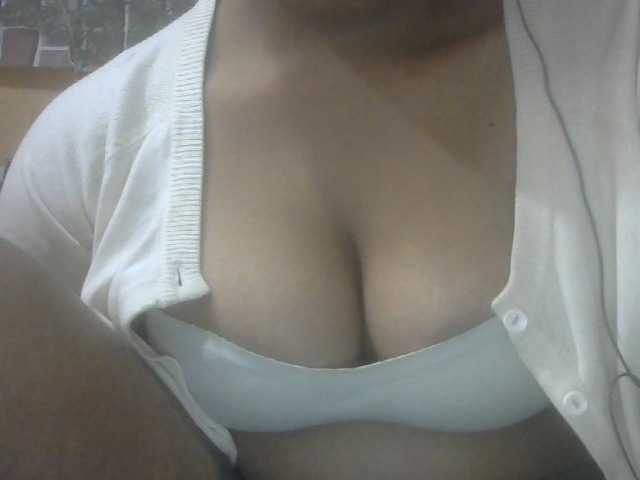 Janahhot live cam on BongaCams