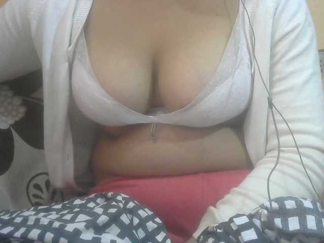 Janahhot live cam on BongaCams