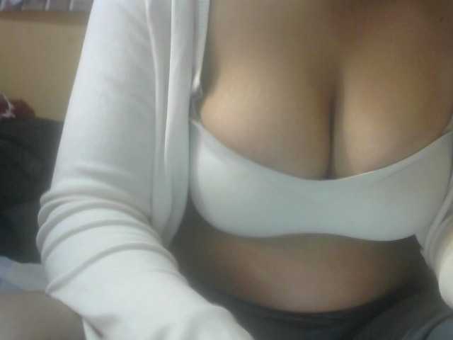 Janahhot live cam on BongaCams