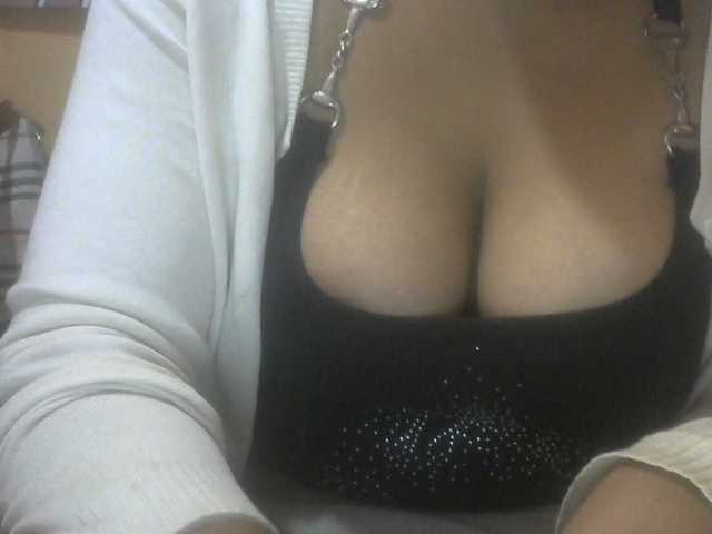 Janahhot live cam on BongaCams
