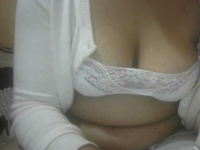 Janahhot live cam on BongaCams